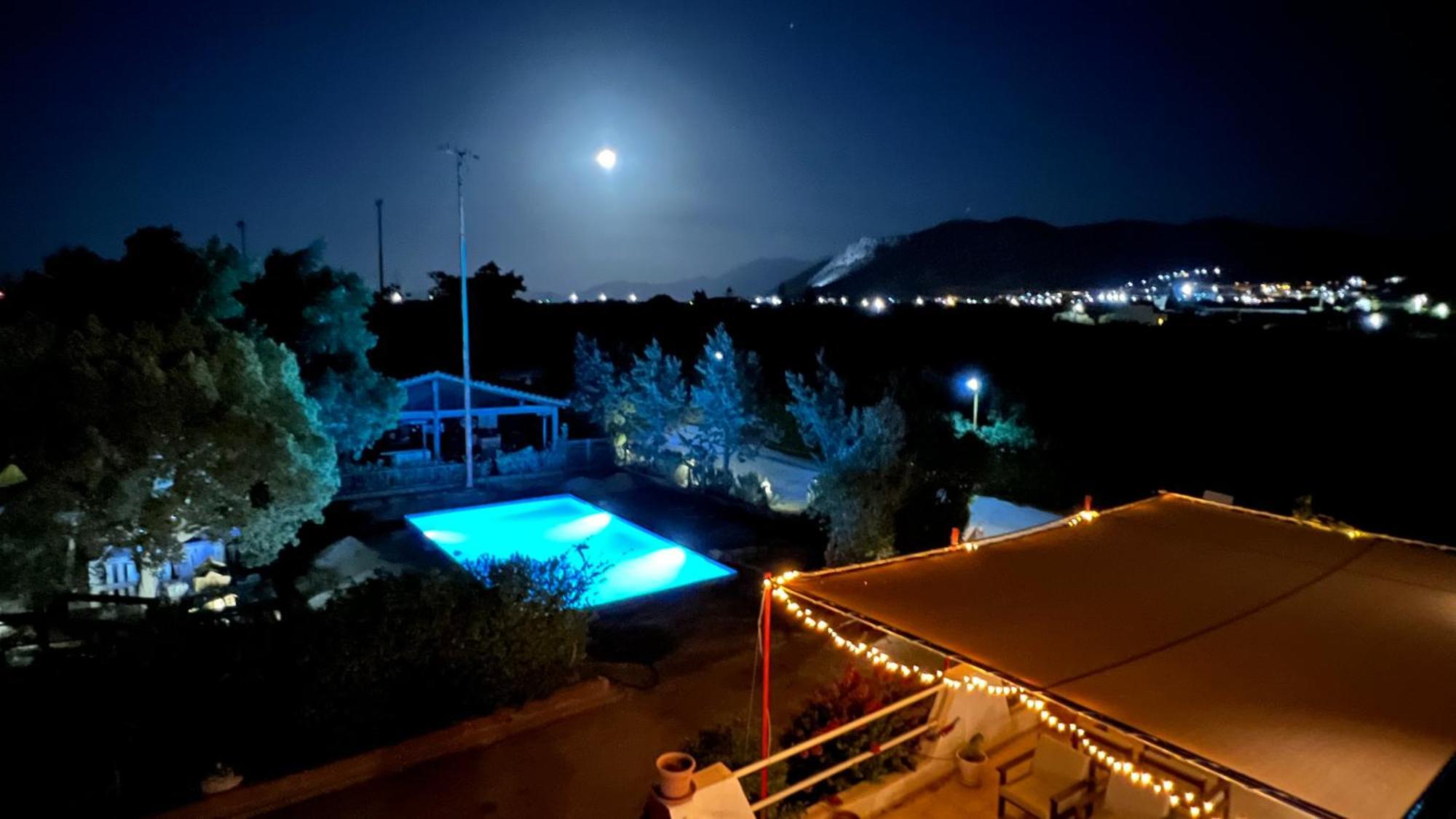 Arion Stables & Apartments Hersonissos  Dış mekan fotoğraf