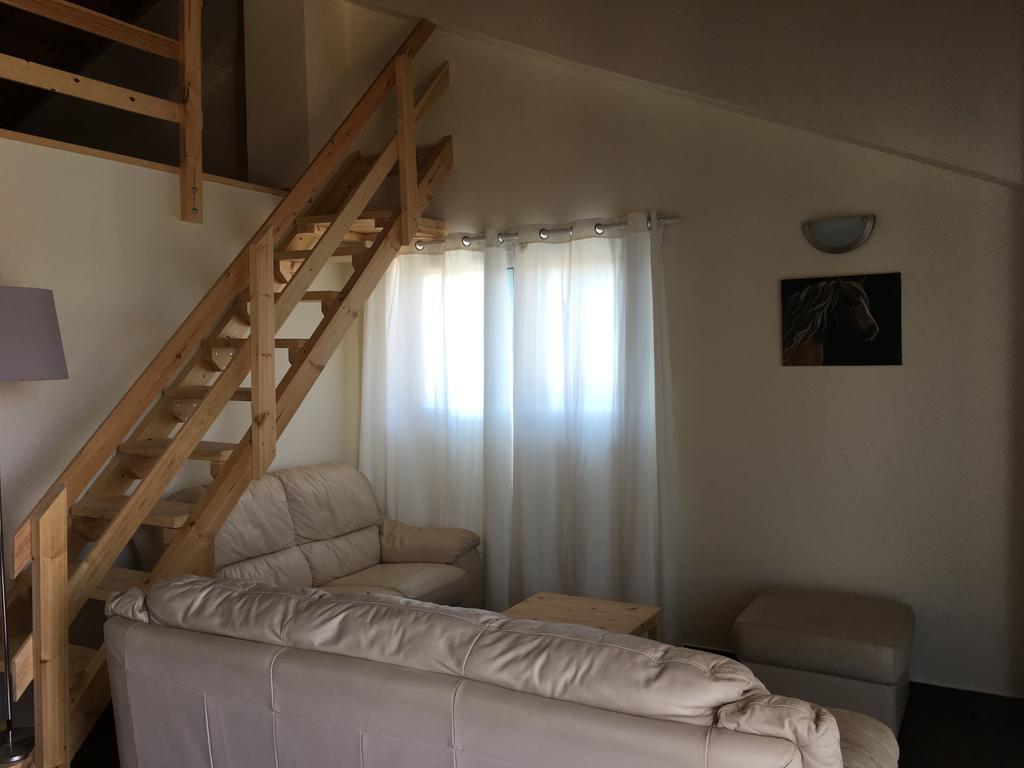 Arion Stables & Apartments Hersonissos  Dış mekan fotoğraf