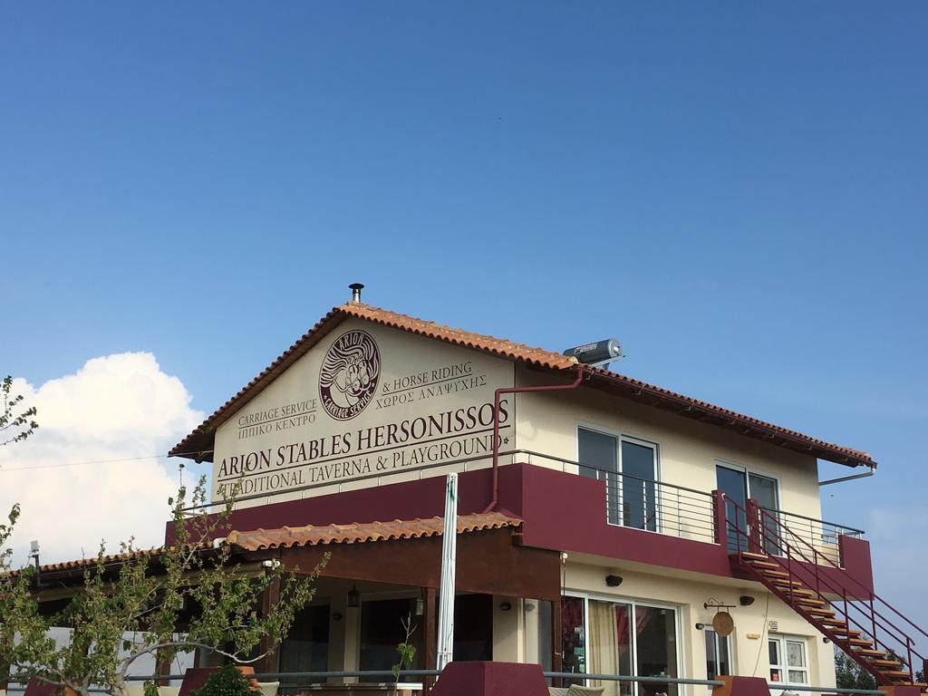 Arion Stables & Apartments Hersonissos  Dış mekan fotoğraf