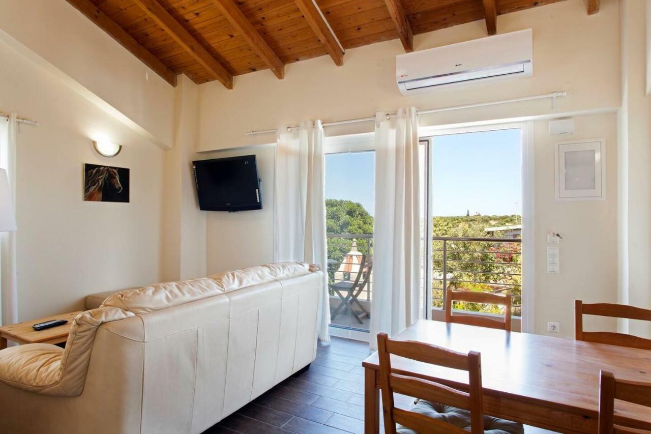 Arion Stables & Apartments Hersonissos  Dış mekan fotoğraf